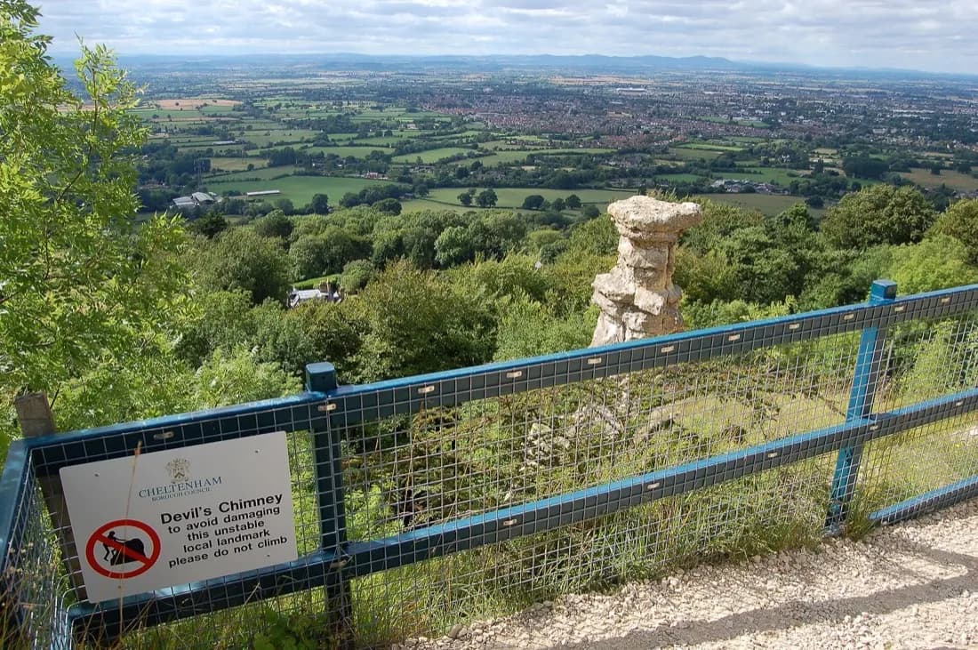 The Devil's Chimney limestone pillar on Leckhampton Hill